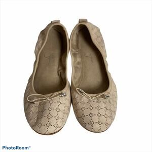 Jessica Simpson Womens Ballet Flats Size 7.5 Nalan perforated ivory 7.5